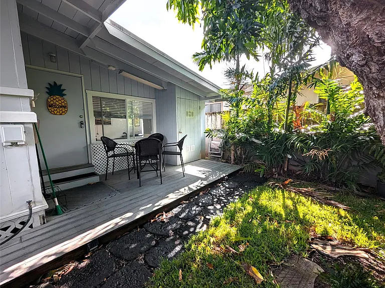 621A Auwai St — Photo 3