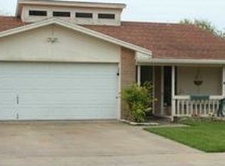 1113 Ontario Dr, Corpus Christi, TX 78418