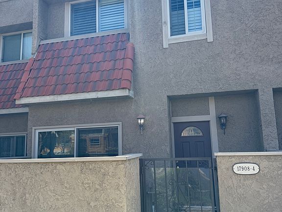 2nd image of 17908 River Cir