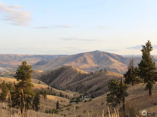 0 XX Downhill Lane, Chelan, WA 98816