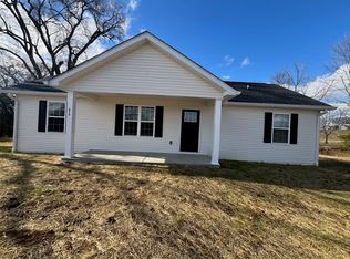 515 Armstrong Rd, Castalian Springs, TN 37031