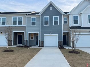 217 Lily Patch Ln, Smithfield, NC 27577