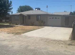 5884 16th Ave, Hanford, CA 93230
