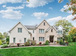 15 Sylvia Pl, Randolph, NJ 07869