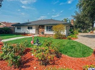 1933 Rosemount Ave, Claremont, CA 91711