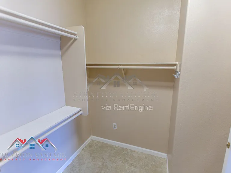 6152 W Irma Ln — Photo 37