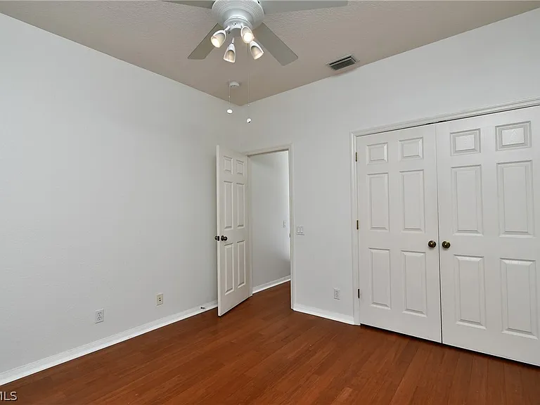 12790 Meadow Hawk Dr — Photo 24