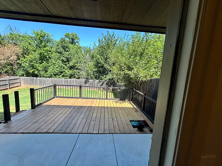 12021 Jadesdale Cir — Photo 25