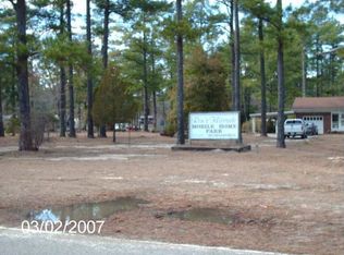 1220 W Manchester Rd, Spring Lake, NC 28390