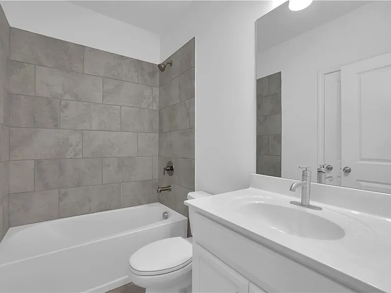 2699 Richmond Row Dr — Photo 33