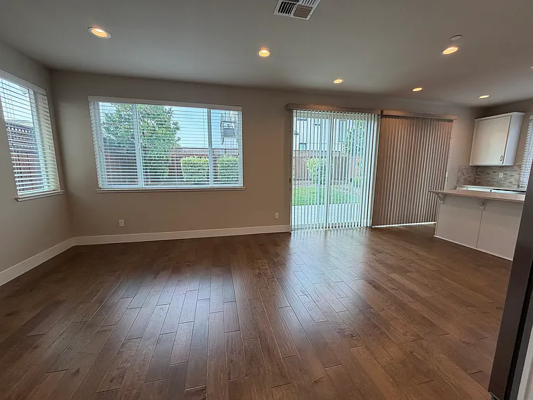 1658 Astaire Ct — Photo 20