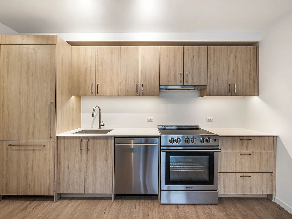 1st image of 12 Halsey St #527