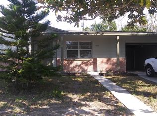 1426 Honor Dr, Holiday, FL 34690