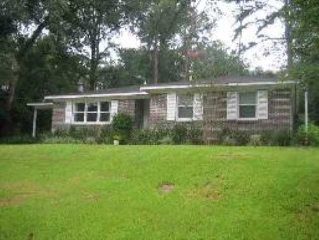 1st image of 1116 Rosewood Dr #0