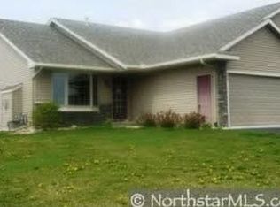 979 Fairchild Dr, River Falls, WI 54022