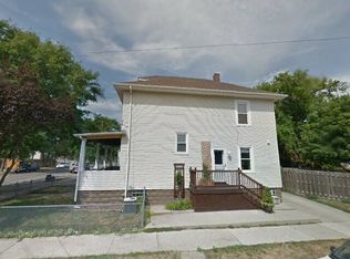 1506 68th St #1, Kenosha, WI 53143