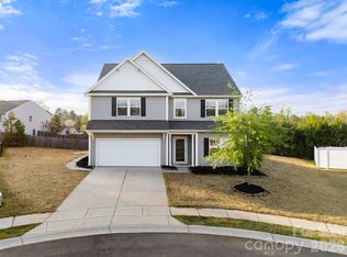 2838 Kinloch Ct, Clover, SC 29710