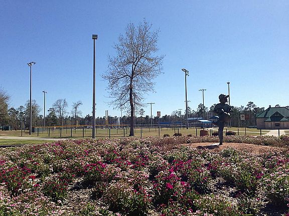 Barton Woods is a quiet wooded community in Conroe, Texas. The community is connected by jogging tra