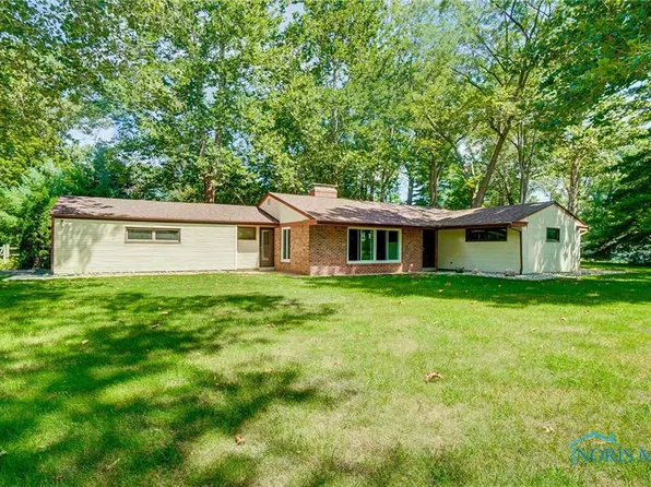 4836 S Crestridge Rd, Toledo, OH 43623