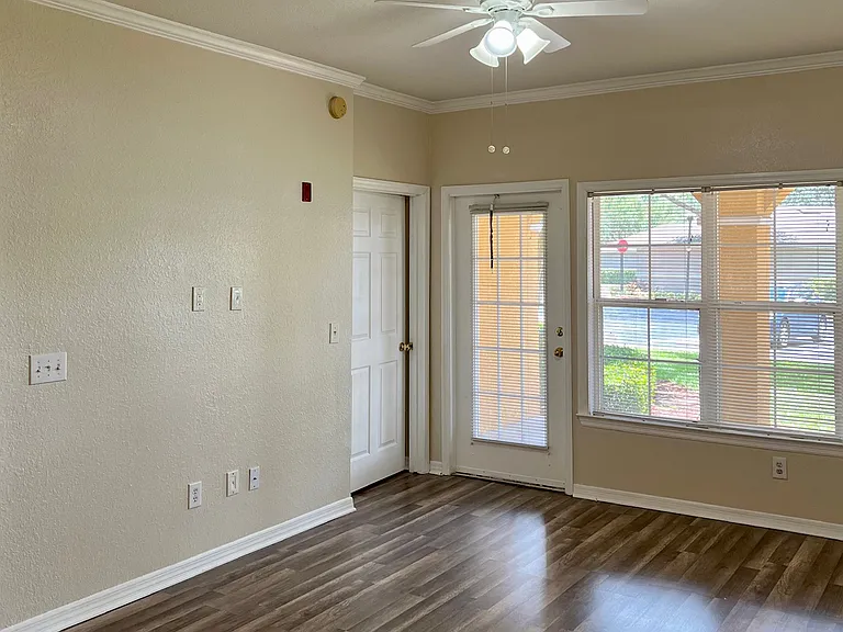 3611 Conroy Rd #815 — Photo 14