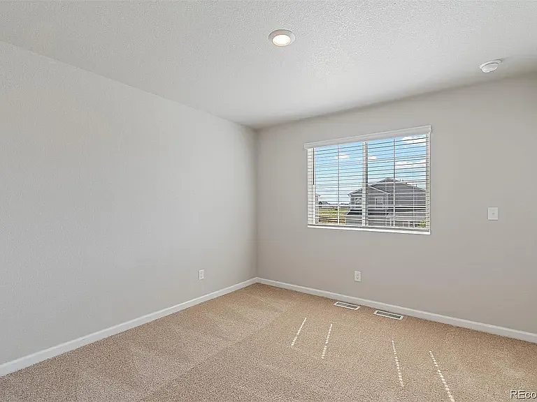 7412 W Big Thompson Cir — Photo 18