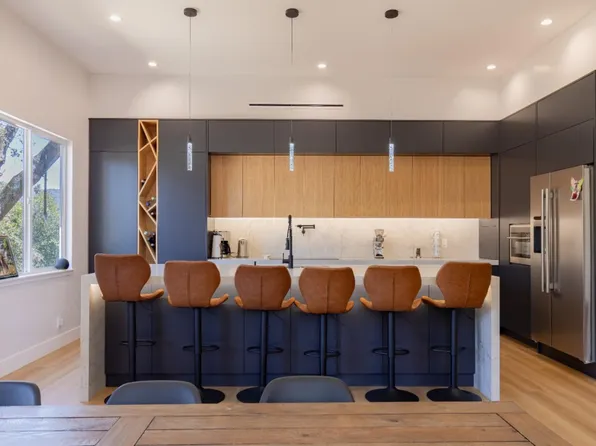 21446 Broadway Rd, Los Gatos, CA 95033