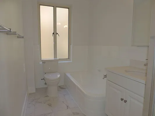 Rented by essential NEW YORK Real Estate | media 24