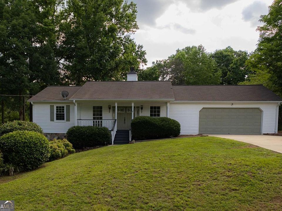 1st image of 60 Lakeside Dr