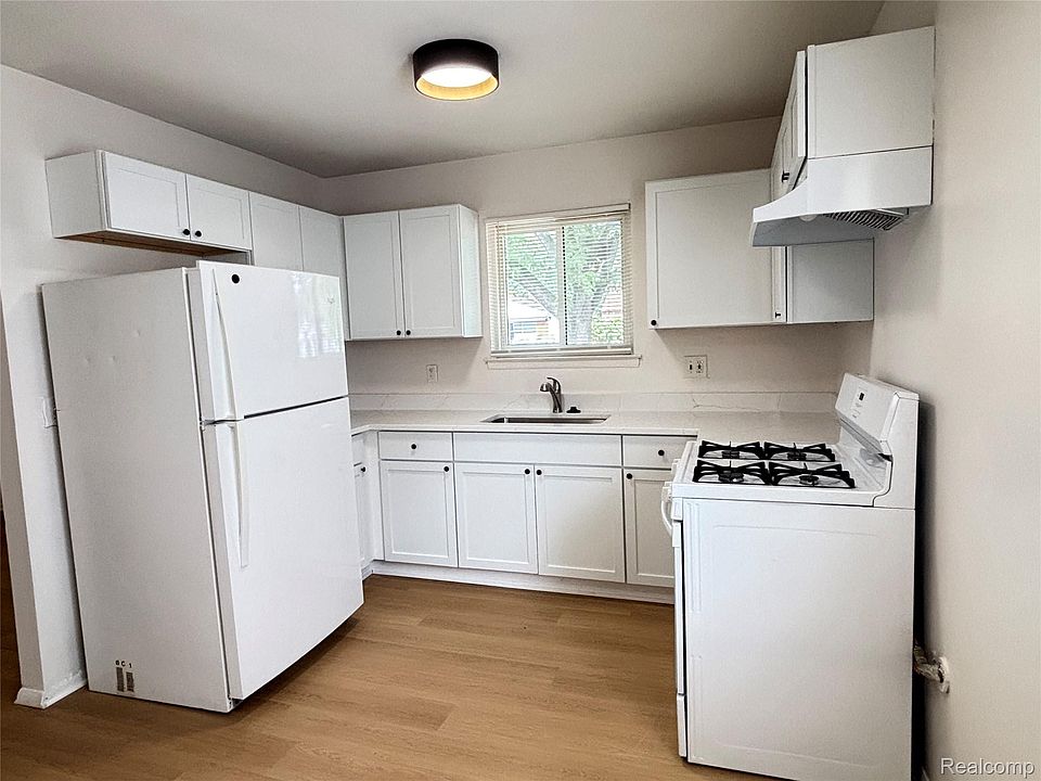 1026 E Evelyn Ave, photo 6