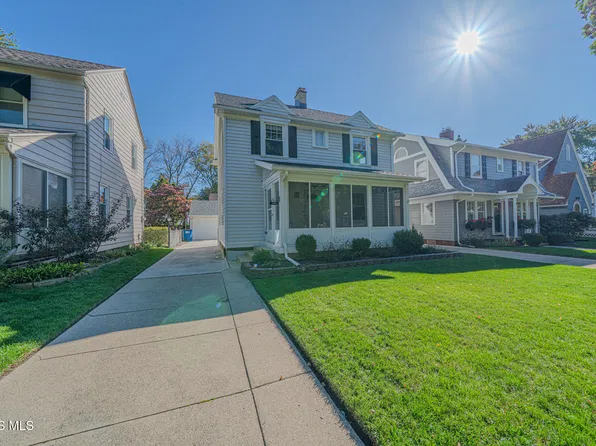 3910 Woodmont Rd, Toledo, OH 43613