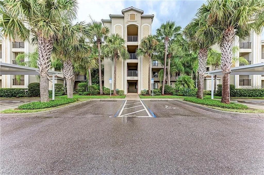 Building Photo - 7121 River Hammock Dr #205