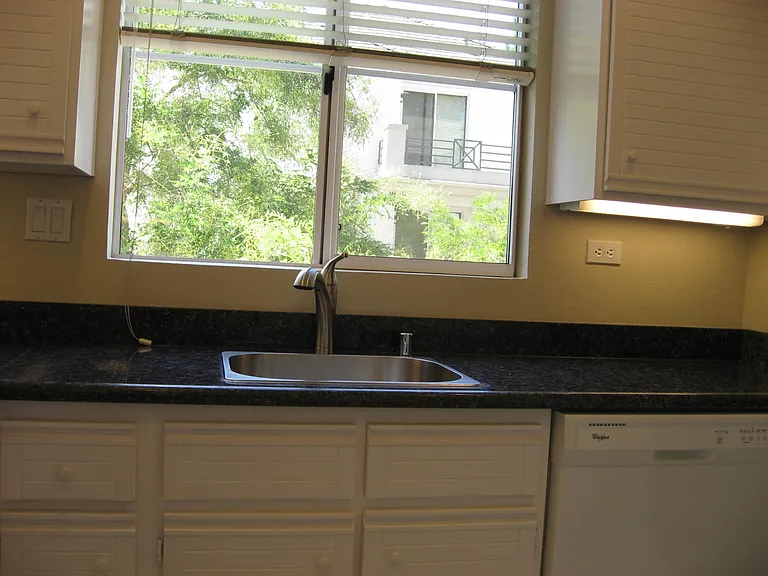 410 Milan Dr #112 — Photo 9