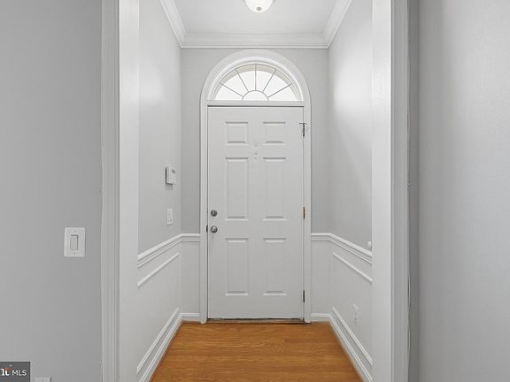 4th image of 1717 Braddock Pl