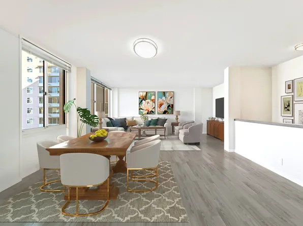 555 Main Street image 4 of 13