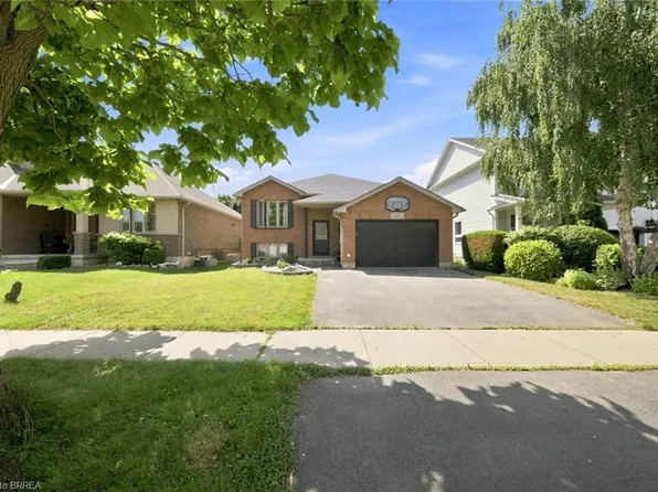 22 Osborn Ave, Brantford, ON N3T 6P9