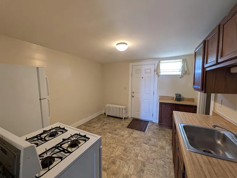 236 Hillside Ave #3 — Photo 6