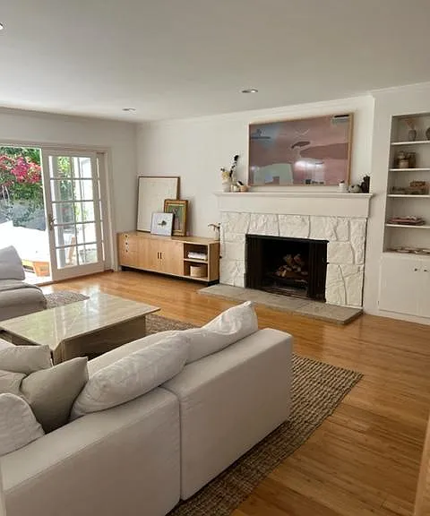 1109 Las Pulgas Rd — Photo 6