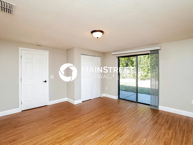 Main Bedroom
