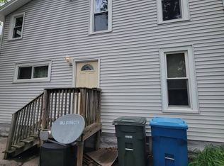 1405 W 5th St, Waterloo, IA 50702