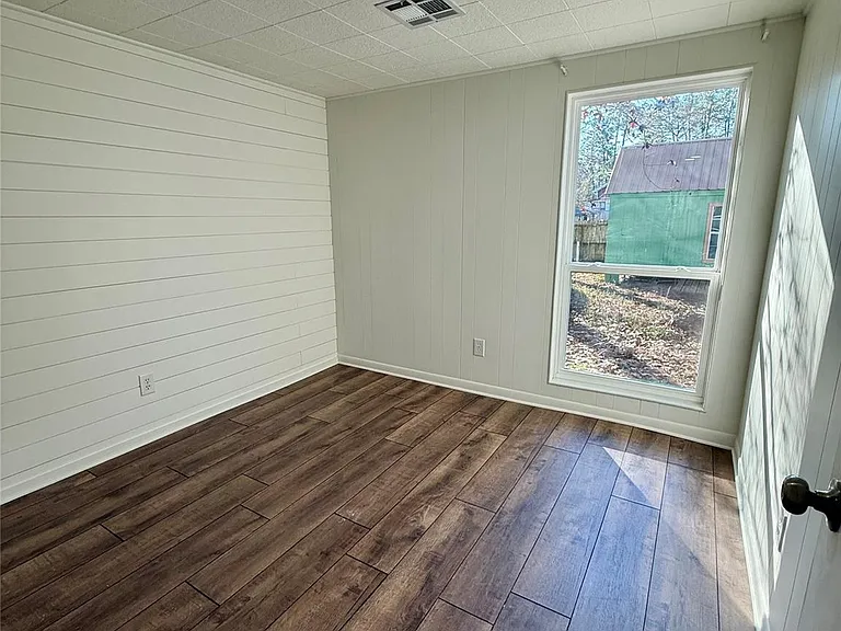 457 Impala Dr — Photo 12