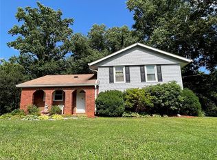 173 Dixie Hill Rd, North Wilkesboro, NC 28659