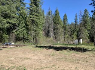 360 Whispering Pines Dr, Hayfork, CA 96041