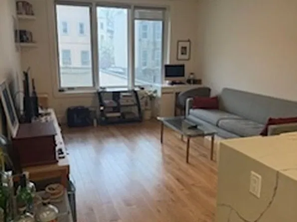 627 De Kalb Ave Unit 2D, Brooklyn, NY 11221