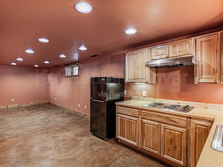 2105 W 31st Ave — Photo 31