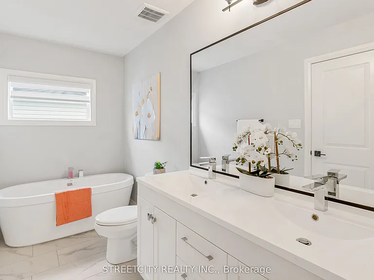 75 Greene St — Photo 18