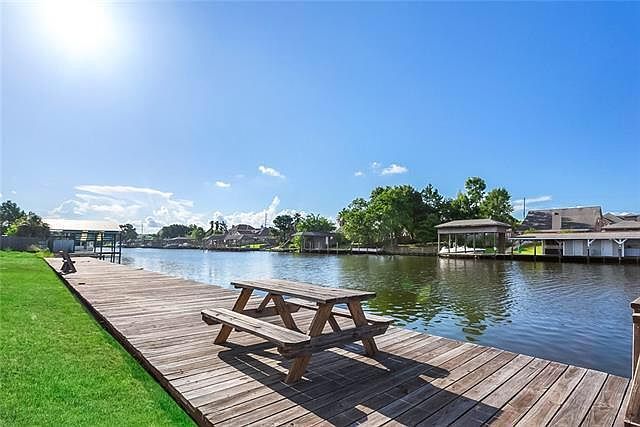 Deck facing Eden Isles.