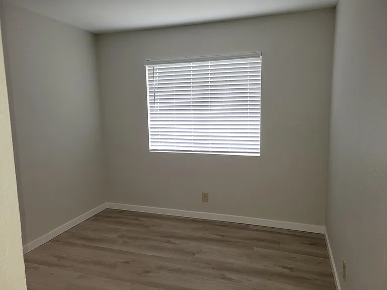 28681 Calle Del Lago #D — Photo 5