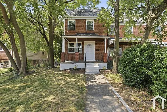 7836 Eastdale Rd — Photo 1