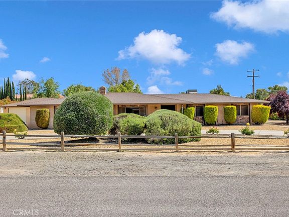 3rd image of 19547 Kona Rd