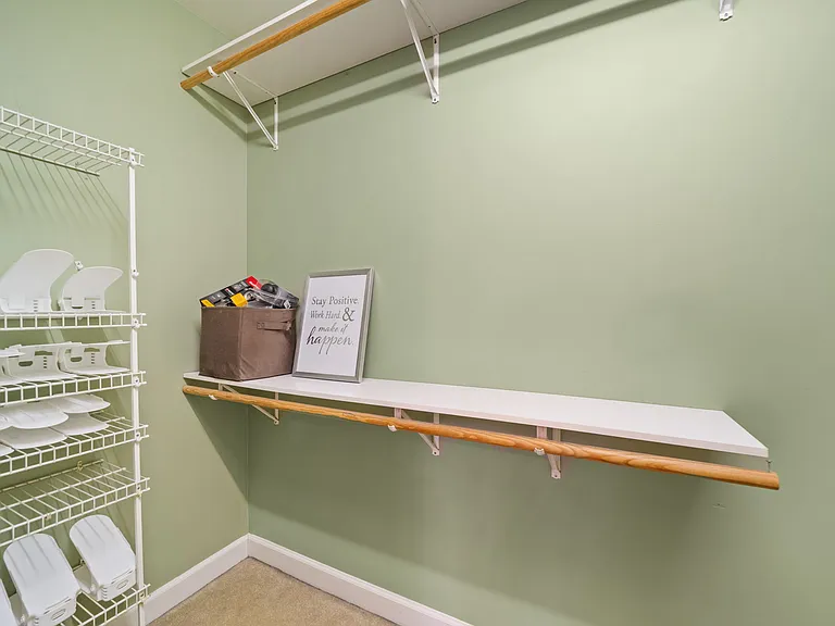 4601 Jamesford Dr — Photo 36